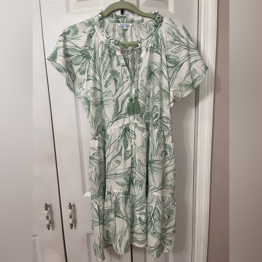 Blue island Dress Size Medium PTP 23in L 35 In